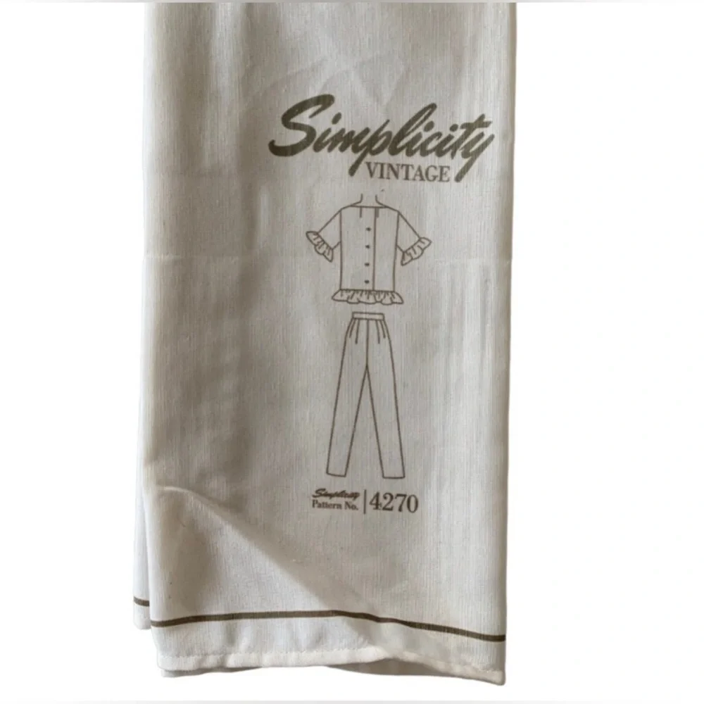 NWT Simplicity Vintage Collection Tea Towel “Please don’t make yourself …